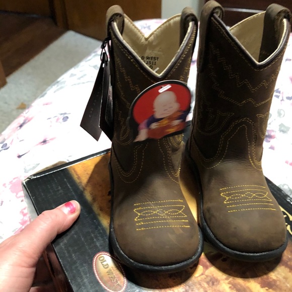 Brand new old west genuine leather boots - Picture 2 of 4
